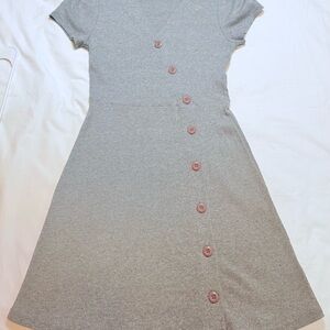 Altar'd State Short Sleeve Heather Gray Ribbed V-Neck Knit Dress - Size M